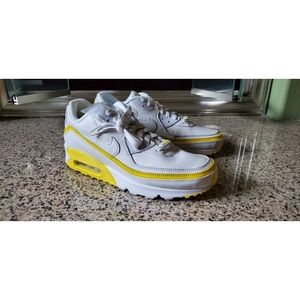 Nike Air Max 90 Undefeated